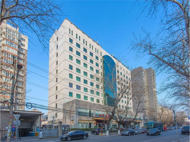 上海福特37座商务车批发价钱